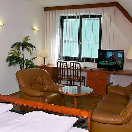 Hotel Radnice 4*
