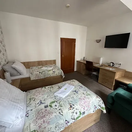 Radnice Hotell 4*