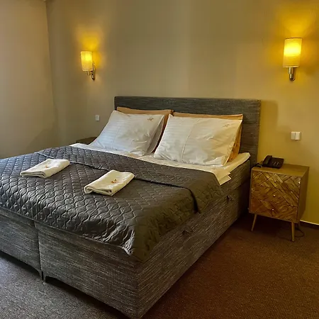 Radnice Hotel